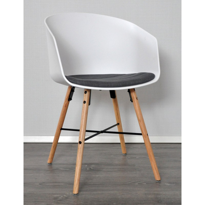 Möbeltass med utbytbar filt