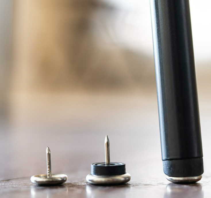 Metall-Stuhlgleiter für Möbel auf Teppichböden